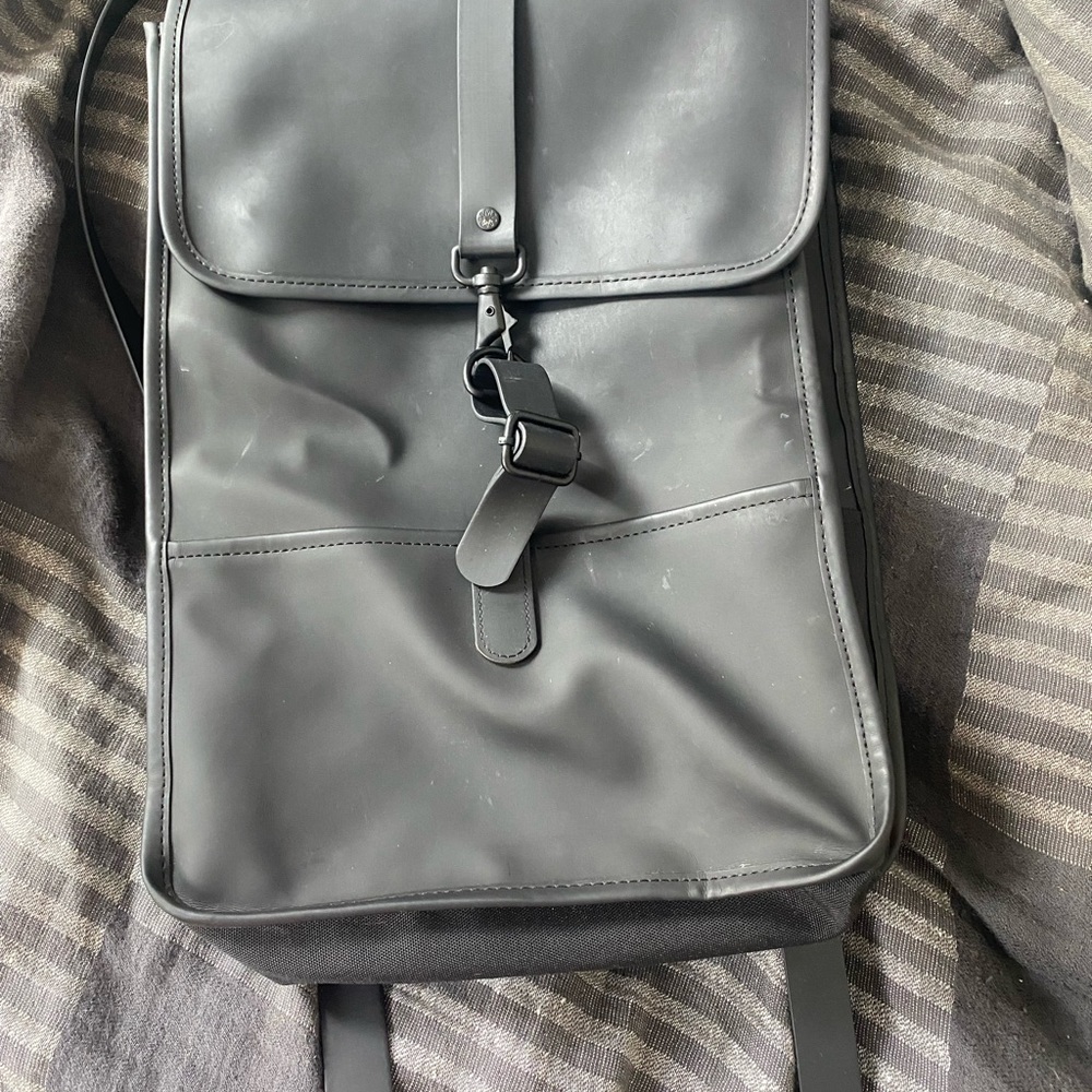 Rains Backpack - image 6